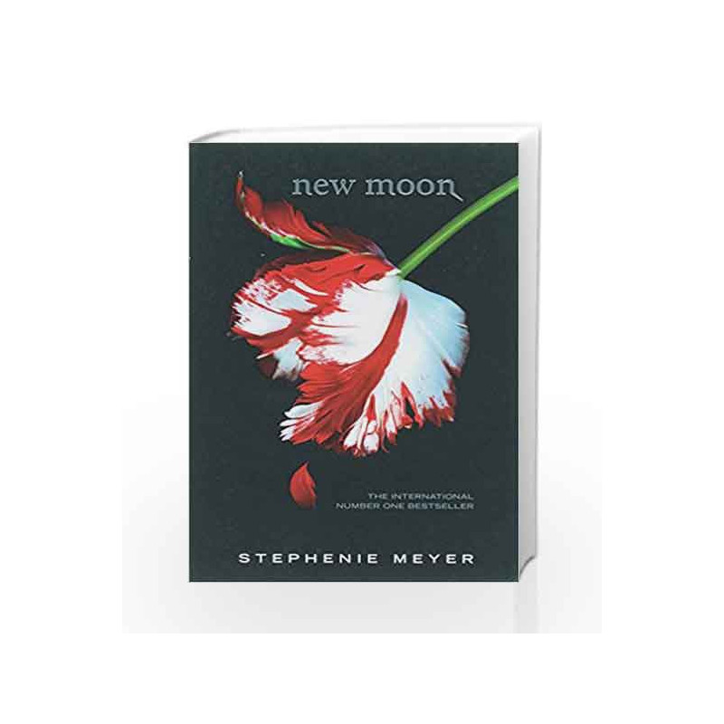 New Moon by Stephenie Meyer Book-9781904233886